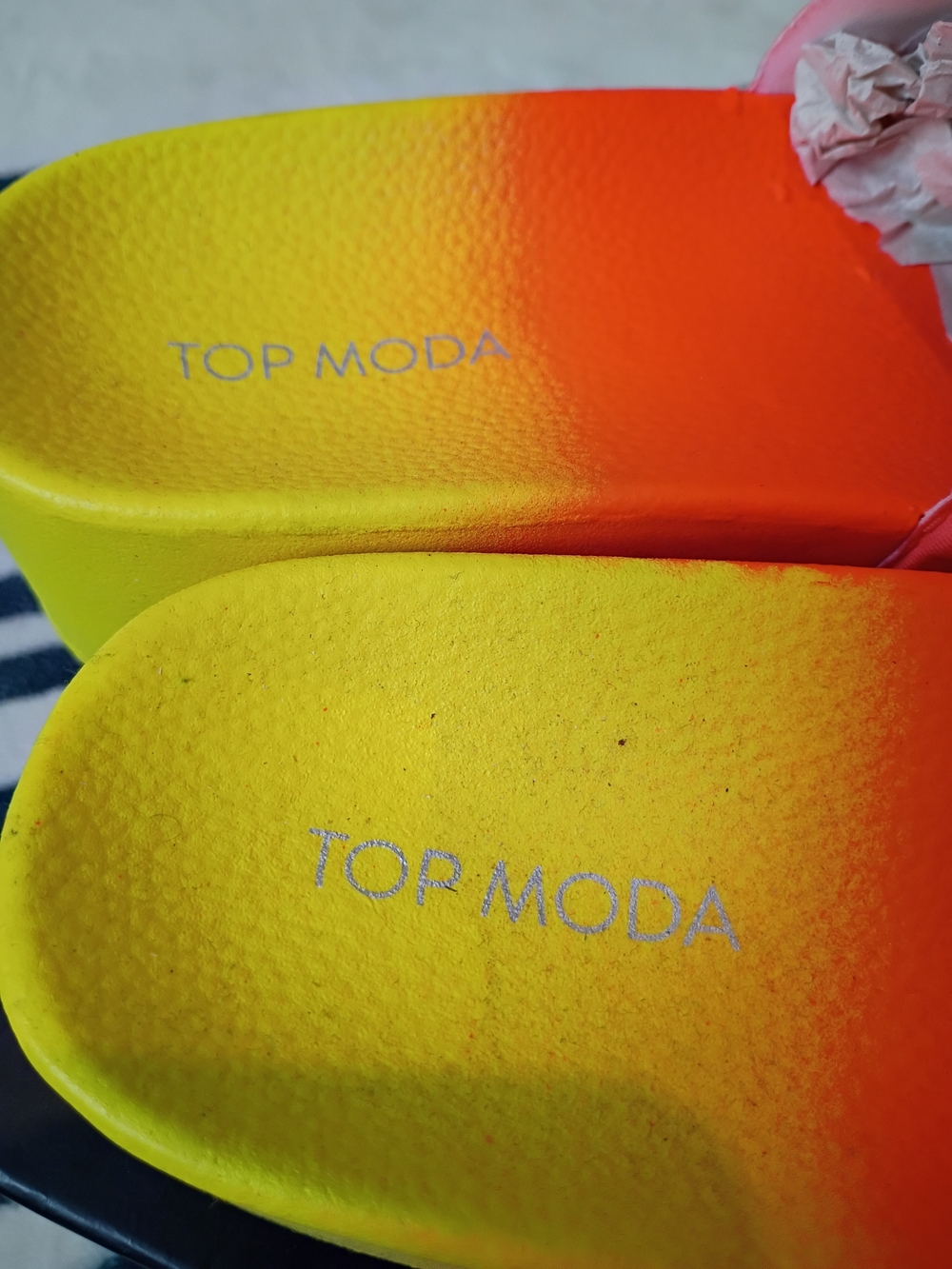 TOP Moda Neon Multi-Color Rhinestone Slide Sandals - Picture 3 of 6